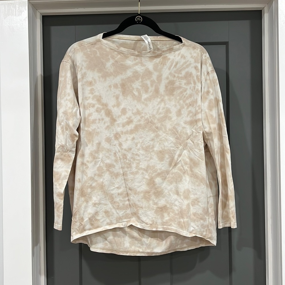 Lululemon Back in Action Long Sleeve Shirt